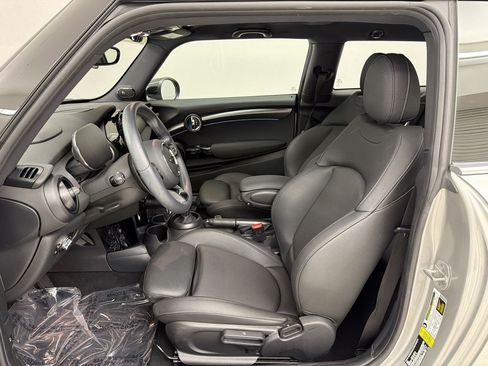 Used 2024 MINI Cooper S FWD image 5