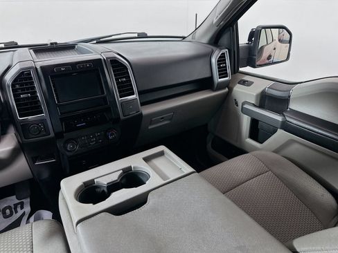 Used 2016 Ford F150 XLT AWD/4WD image 25