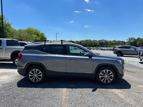 Used 2020 GMC Terrain SLT w/ Preferred Package AWD/4WD image 14