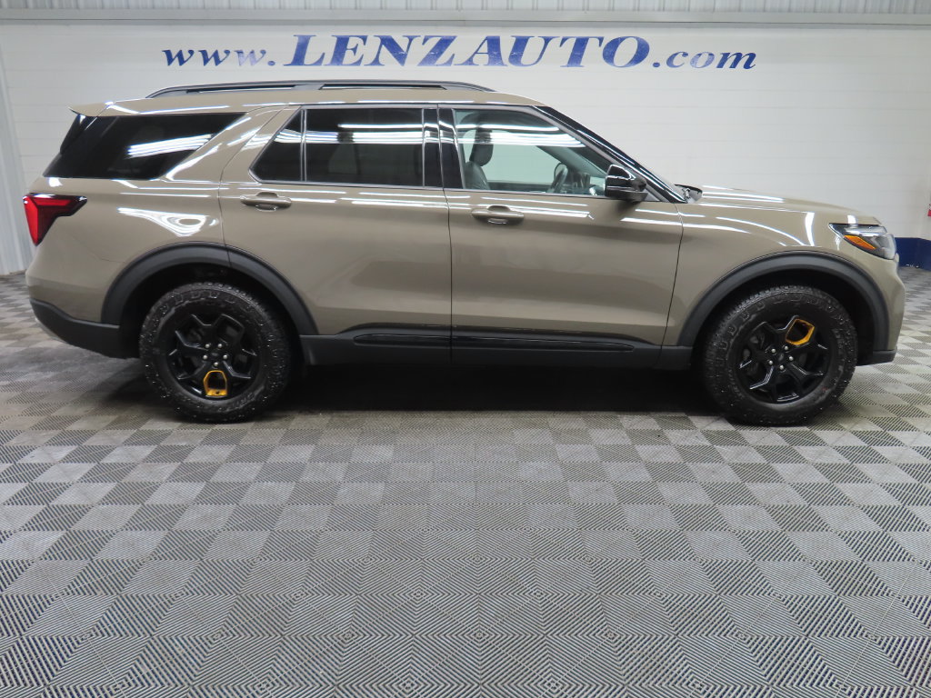 Used 2026 Ford Explorer Tremor w/ Tremor Ultimate Package AWD/4WD image 2