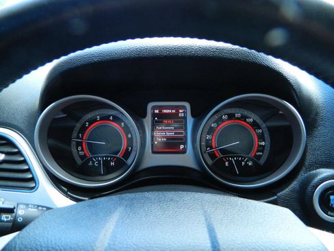 Used 2013 Dodge Journey R/T image 17