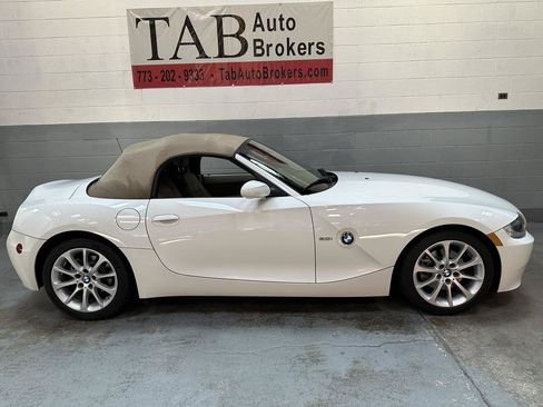 Used 2007 BMW Z4 3.0i RWD image 9