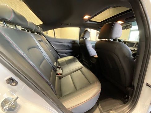 Used 2018 Hyundai Elantra Sport image 20