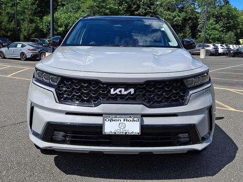 Used 2022 Kia Sorento SX AWD/4WD image 2
