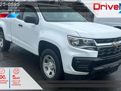 Used 2022 Chevrolet Colorado W/T image 1