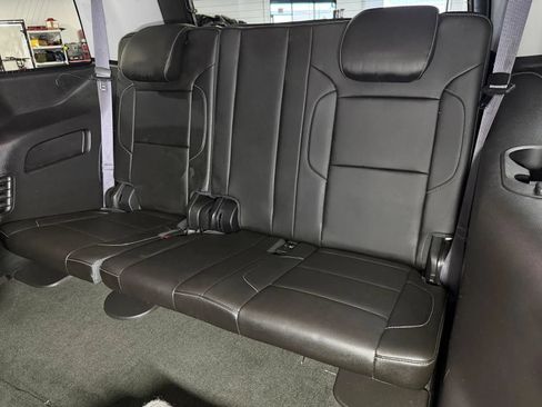 Used 2015 Chevrolet Tahoe LT RWD image 19