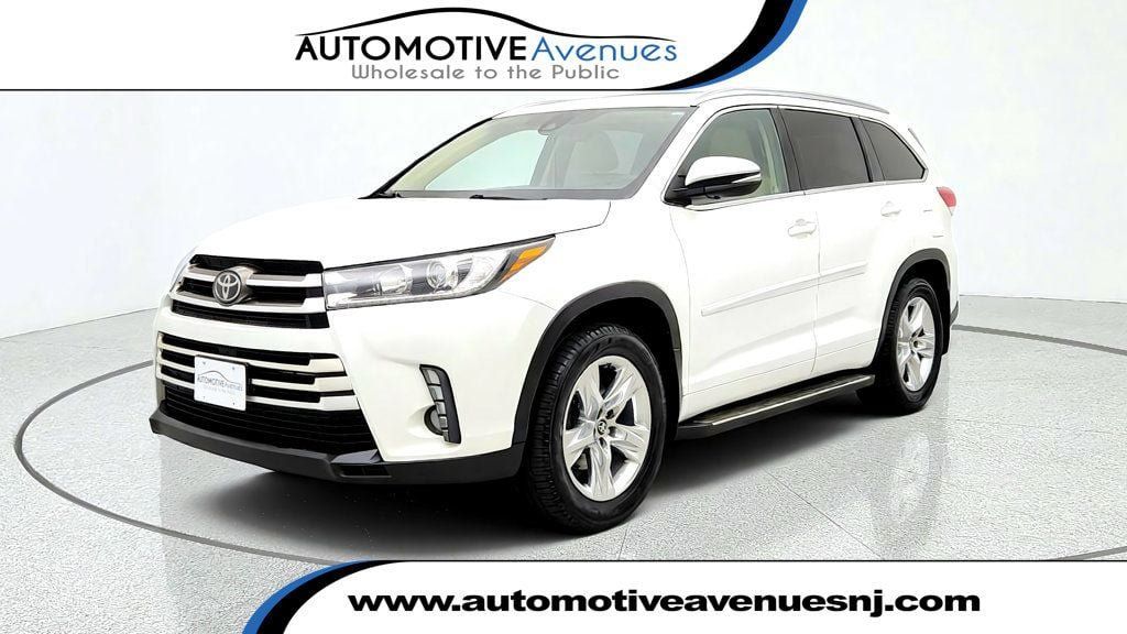 Used 2019 Toyota Highlander Limited AWD/4WD image 1
