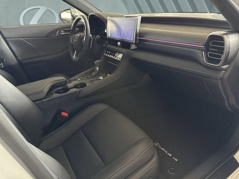 Certified 2026 Lexus IS 350 F Sport image 28