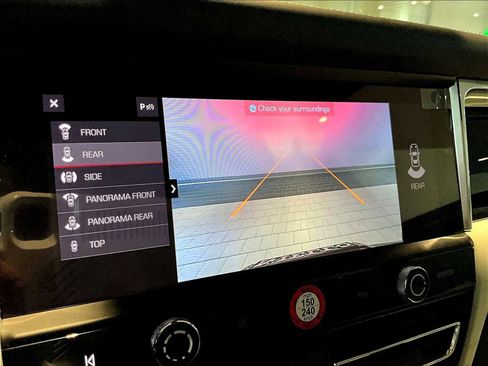 Used 2025 Porsche Macan S image 28