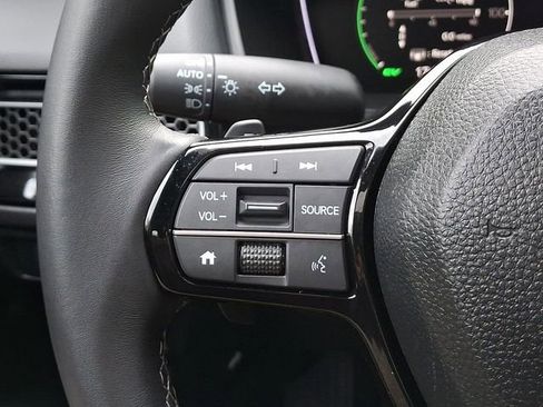 Certified 2025 Honda Civic Sport image 21