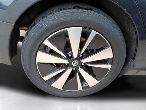 Used 2022 Nissan Altima 2.5 SV image 25