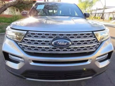 Used 2020 Ford Explorer Limited image 14