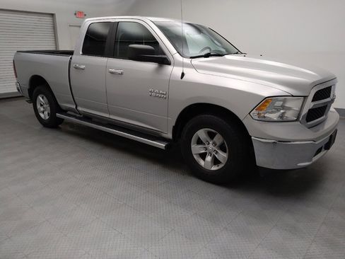 Used 2017 RAM 1500 Classic SLT image 11