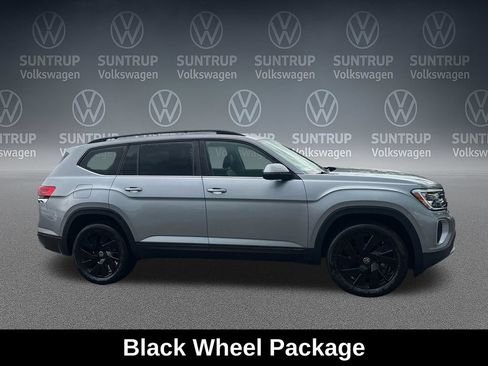 Used 2026 Volkswagen Atlas SE FWD image 6