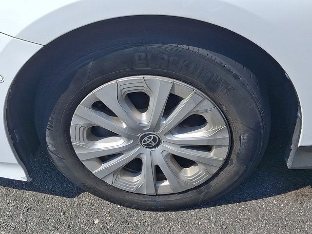 Used 2019 Toyota Prius LE FWD image 10