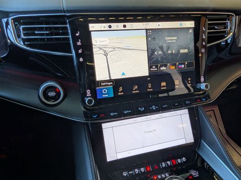 New 2026 Jeep Grand Wagoneer L Summit AWD/4WD image 16