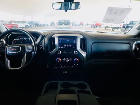 Used 2022 GMC Sierra 2500 SLE w/ SLE Convenience Package image 9