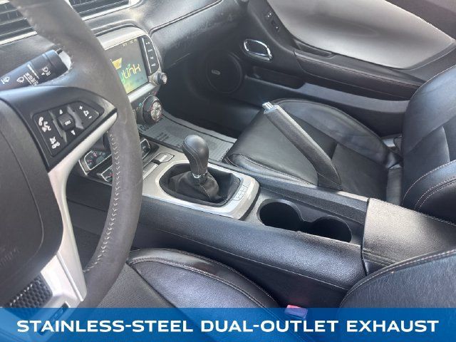Used 2015 Chevrolet Camaro SS w/ SS Performance Package RWD image 25
