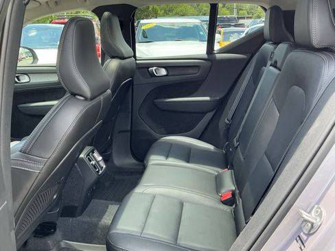 Used 2026 Volvo XC40 B5 Plus AWD/4WD image 29