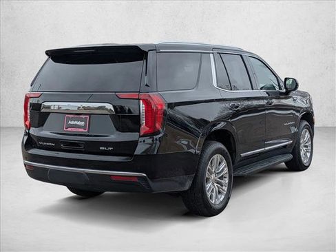 Used 2023 GMC Yukon SLT image 5
