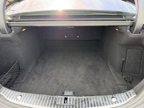 Used 2020 Mercedes-Benz S 560 Sedan image 23