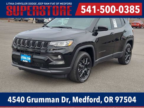 New 2026 Jeep Compass Latitude AWD/4WD image 1