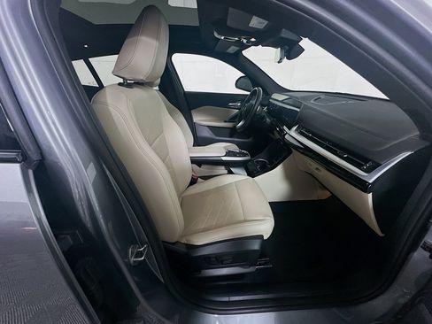 Used 2025 BMW X2 xDrive28i image 34