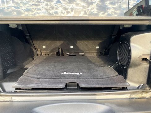 Used 2013 Jeep Wrangler Unlimited Sport w/ Dual Top Group image 7