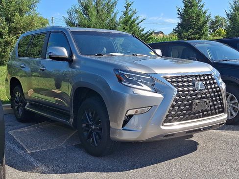Used 2021 Lexus GX 460 Premium w/ Premium Package AWD/4WD image 3
