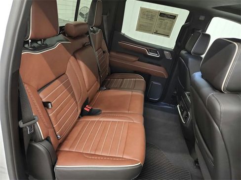 Used 2024 GMC Sierra 1500 Denali Ultimate image 43