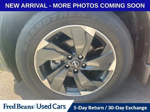 Used 2024 Nissan Rogue SV w/ SV Premium Package AWD/4WD image 14