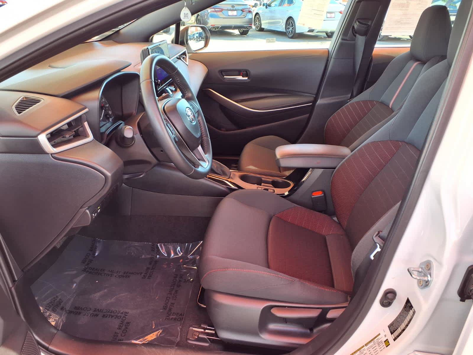 Certified 2025 Toyota Corolla SE w/ Convenience Package FWD image 16