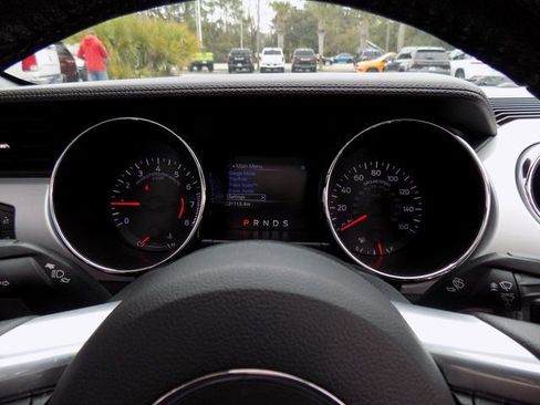 Used 2016 Ford Mustang GT Premium image 11