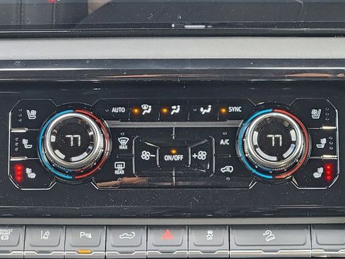 New 2026 GMC Sierra 3500 AT4 w/ AT4 Premium Plus Package image 24