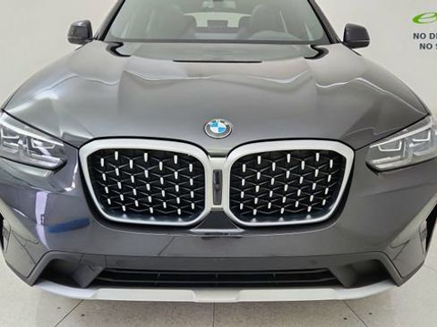 Used 2025 BMW X4 xDrive30i AWD/4WD image 8