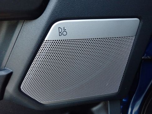 Used 2023 Ford F150 Lariat w/ Equipment Group 502A High image 22