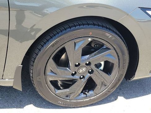 New 2026 Hyundai Elantra Sport FWD image 27