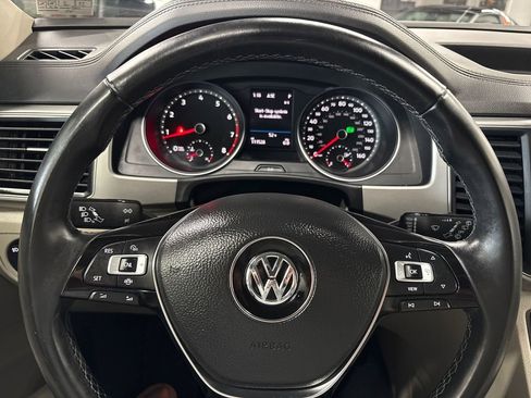 Used 2019 Volkswagen Atlas SE image 36