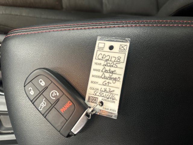 Used 2025 Dodge Durango GT AWD/4WD image 35