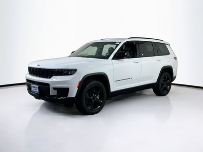 Used 2023 Jeep Grand Cherokee L Laredo
