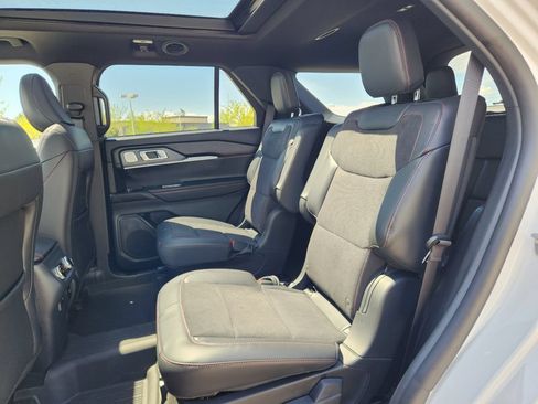 Used 2026 Ford Explorer ST w/ Sun And Sound Package AWD/4WD image 7