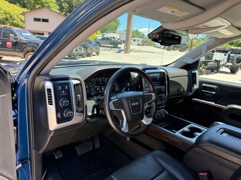 Used 2017 GMC Sierra 1500 SLT AWD/4WD image 24