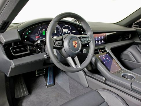 Certified 2026 Porsche Taycan 4 image 4