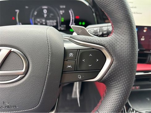 Used 2026 Lexus NX 450h+ F Sport image 27