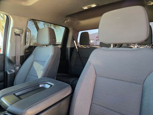 Certified 2025 Chevrolet Silverado 1500 Custom image 13