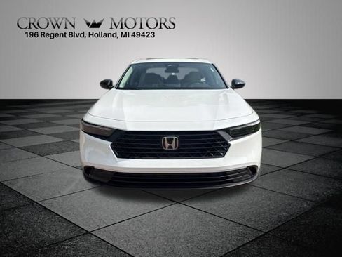 New 2026 Honda Accord SE image 2