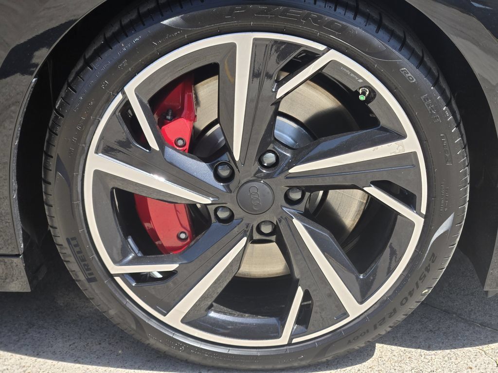 New 2027 Audi S6 e-tron Premium Plus AWD/4WD image 15