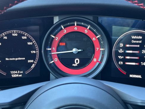 Used 2024 Porsche 911 Carrera S RWD image 31