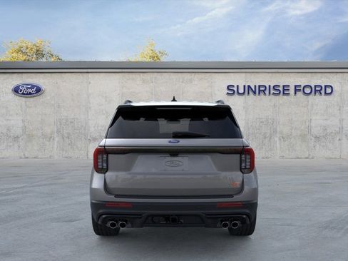 New 2026 Ford Explorer ST RWD image 5