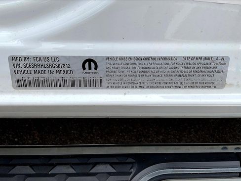 Used 2024 RAM 3500 Big Horn image 31